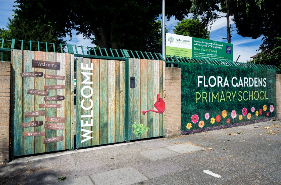 Flora Gardens Primary School Welcome Wall Art